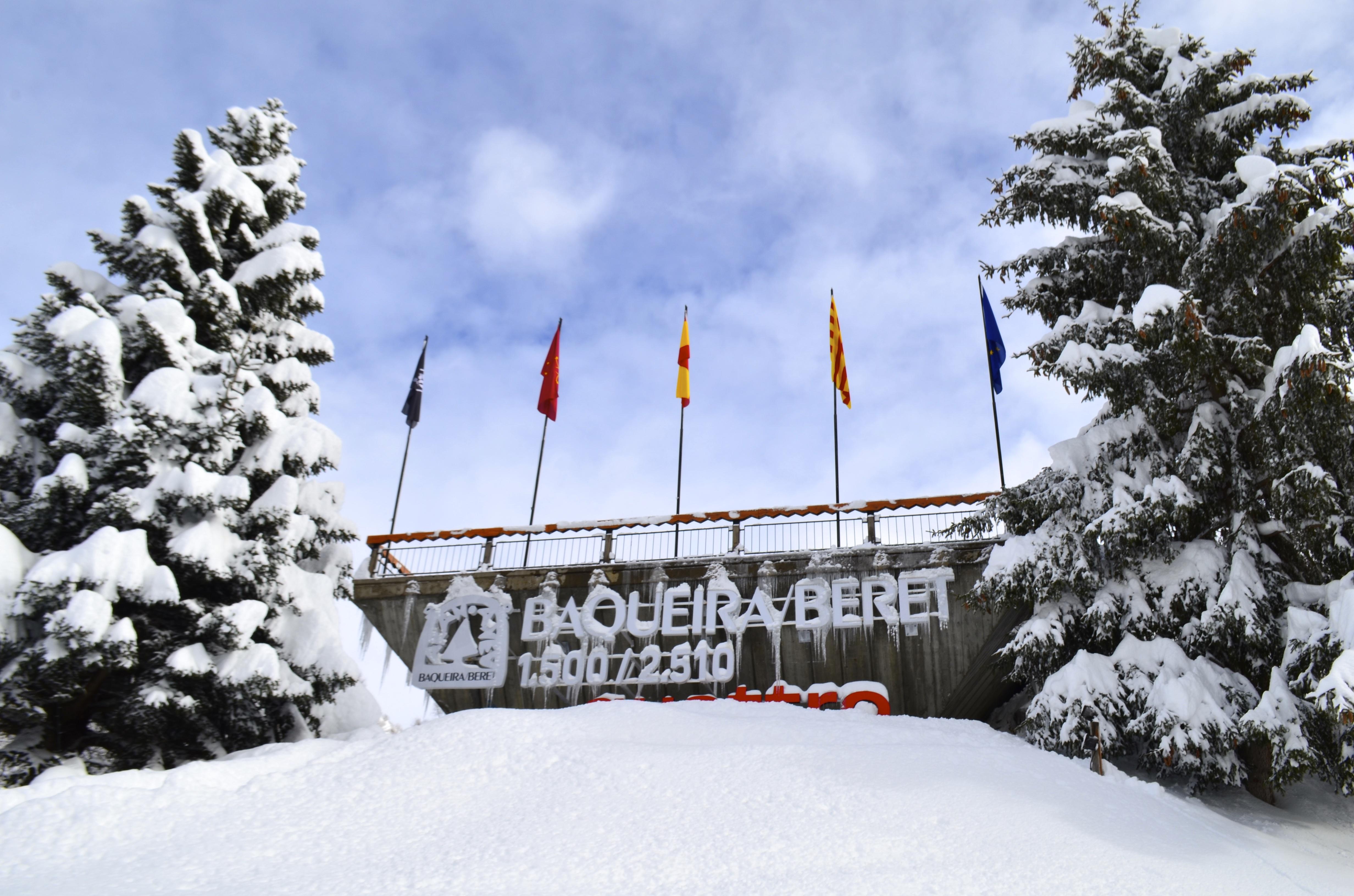 Hotel Montarto Baqueira Beret Exterior foto